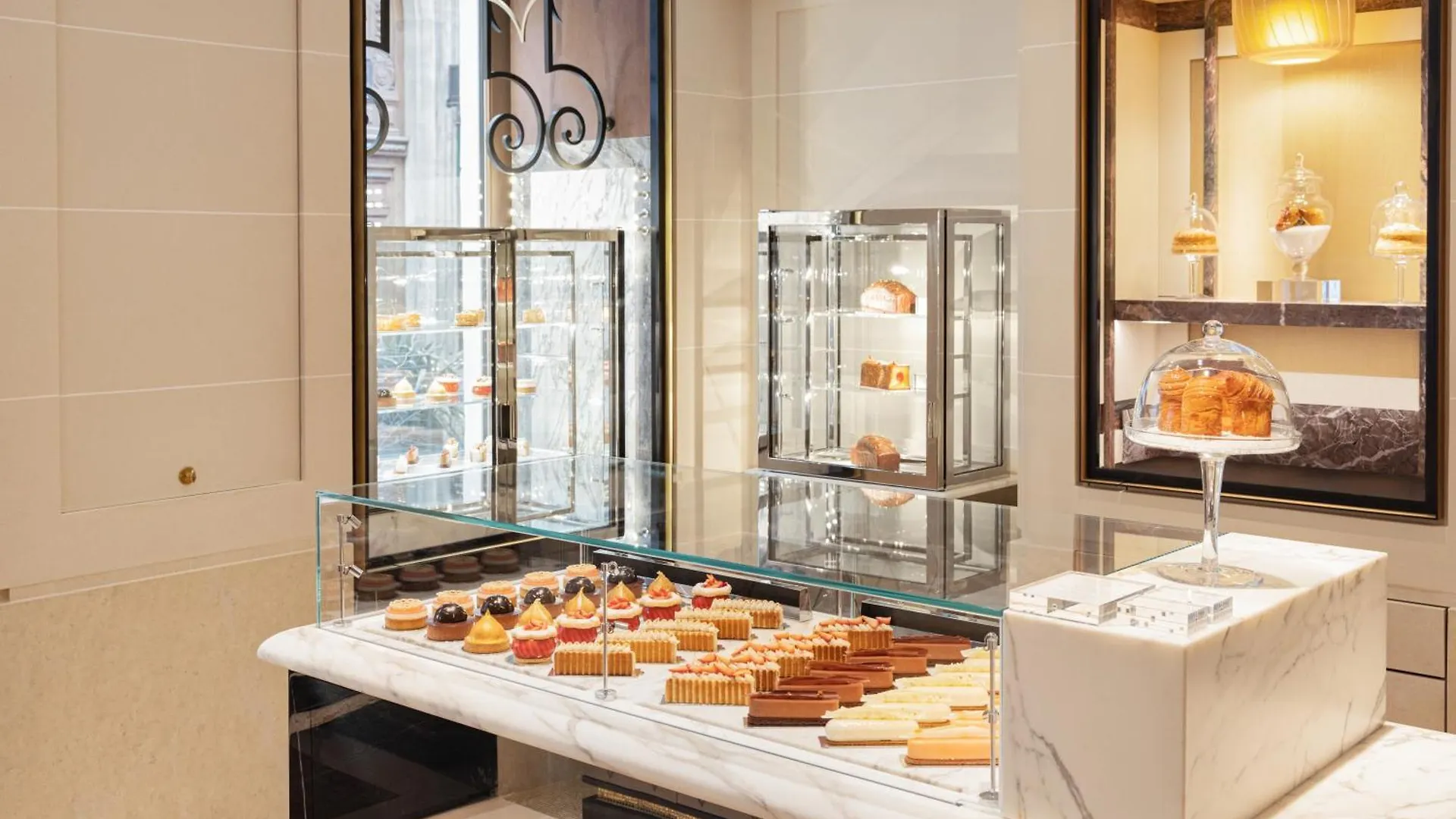 فندق de Crillon باريس